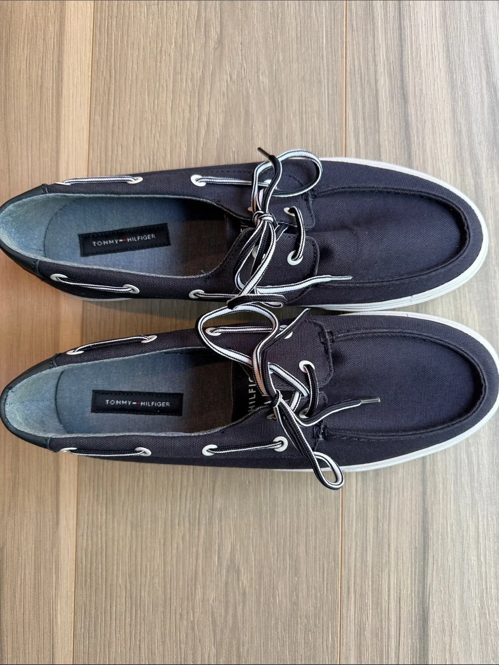 Tommy Hilfiger Men’s Dark Navy Pharis Canvas Boat Shoes Size 12